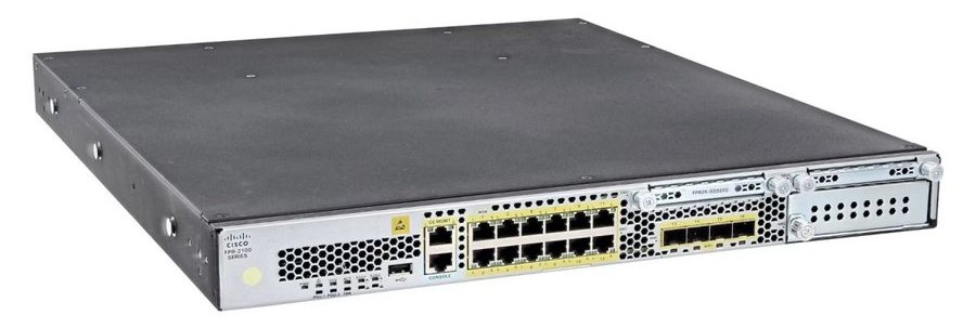Cisco Firepower 2110 nhìn nghiêng từ mặt trước, thấy rõ dãy cổng và đèn trạng thái